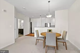 300 High Gables Dr, Gaithersburg, MD 20878 - Photo 12