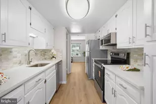 15011 Candover Ct, Silver Spring, MD 20906 - Photo 10