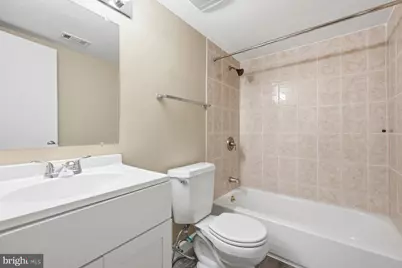 796 Quince Orchard Boulevard #201, Gaithersburg, MD 20878 - Photo 22