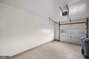 13768 Lambertina Pl, Rockville, MD 20850 - Photo 30