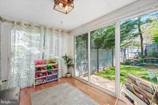 505 E Schuyler Rd, Silver Spring, MD 20901 - Photo 10