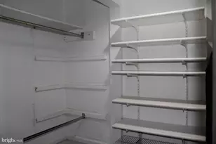 4 Monroe St, Rockville, MD 20850 - Photo 18