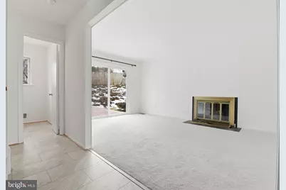 25945 Lasalle Court, Damascus, MD 20872 - Photo 6