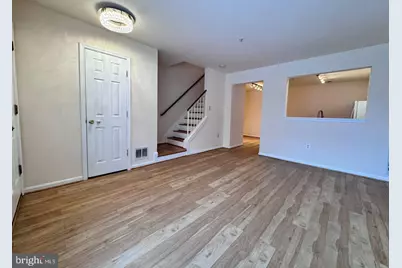 18905 Lark Song Terrace, Germantown, MD 20874 - Photo 2