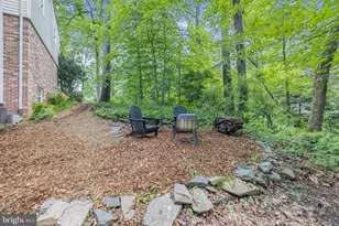 20720 Warfield Ct, Gaithersburg, MD 20882 - Photo 26