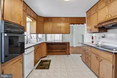 9805 Hawkins Creamery Road, Damascus, MD 20872 - Photo 12
