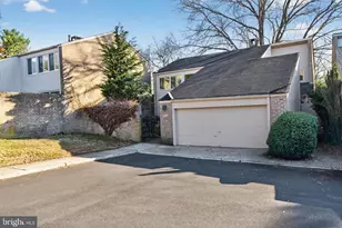 19144 Roman Way, Gaithersburg, MD 20886 - Photo 2