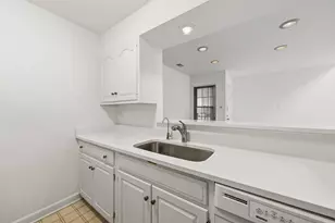 5921 Barbados Pl, Rockville, MD 20852 - Photo 8