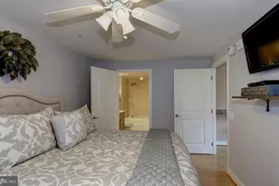 7710 Woodmont Ave, Bethesda, MD 20814 - Photo 12