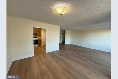 5225 Pooks Hill Road #724N, Bethesda, MD 20814 - Photo 2