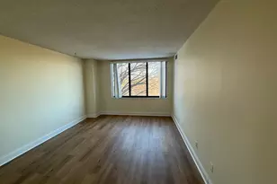 5225 Pooks Hill Rd, Bethesda, MD 20814 - Photo 4