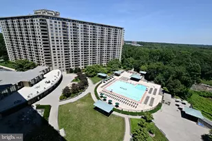 5225 Pooks Hill Rd, Bethesda, MD 20814 - Photo 8