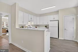 13766 Lambertina Pl, Rockville, MD 20850 - Photo 12