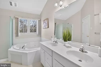 13766 Lambertina Place, Rockville, MD 20850 - Photo 16