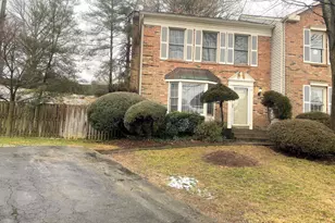 7927 Jensen Pl, Bethesda, MD 20817 - Photo 1