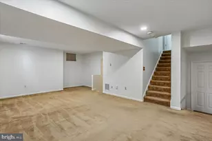 5700 Magic Mountain Dr, North Bethesda, MD 20852 - Photo 38