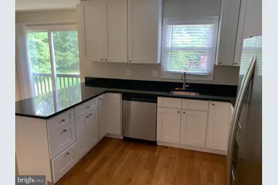 1569 Templeton Place, Rockville, MD 20852 - Photo 4