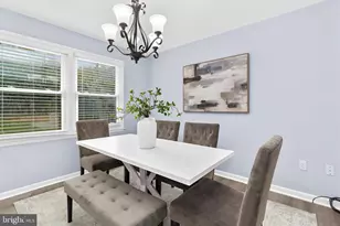 686 College Pkwy, Rockville, MD 20850 - Photo 6