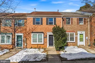 15727 Ambiance Dr, North Potomac, MD 20878 - Photo 32