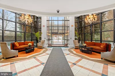 10101 Grosvenor Place #1907, Rockville, MD 20852 - Photo 2