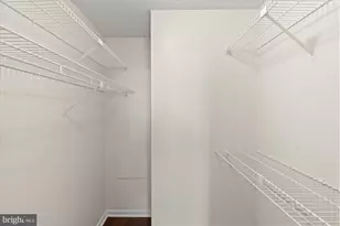 10101 Grosvenor Pl, Rockville, MD 20852 - Photo 22