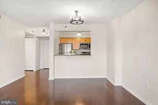 10101 Grosvenor Pl, Rockville, MD 20852 - Photo 14