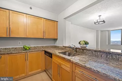 10101 Grosvenor Place #1907, Rockville, MD 20852 - Photo 10