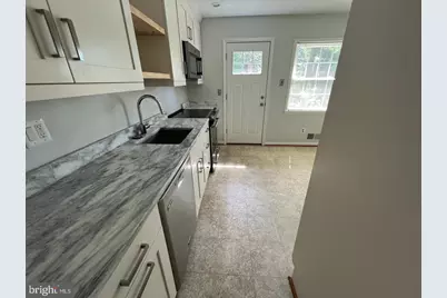 6407 Kenhowe Drive, Bethesda, MD 20817 - Photo 4