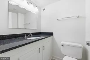 5500 Friendship Blvd, Chevy Chase, MD 20815 - Photo 20