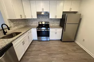 15301 Diamond Cove Terrace, Rockville, MD 20850 - Photo 2