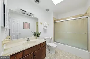 6 Mercy Ct, Rockville, MD 20854 - Photo 34