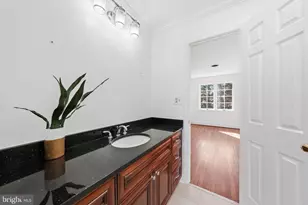 6 Mercy Ct, Rockville, MD 20854 - Photo 40