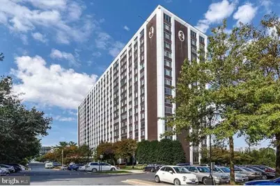 11801 Rockville Pike #303, Rockville, MD 20852 - Photo 1