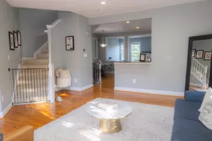10483 Damascus Park Ln, Damascus, MD 20872 - Photo 2