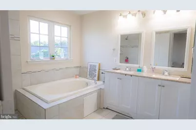 10483 Damascus Park Lane, Damascus, MD 20872 - Photo 12