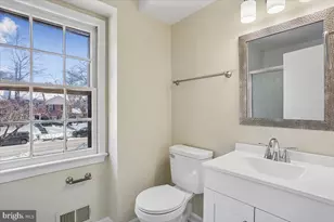 705 College Pkwy, Rockville, MD 20850 - Photo 16