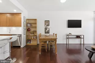 6820 Wisconsin Ave, Bethesda, MD 20815 - Photo 8