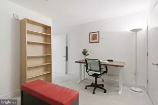 6820 Wisconsin Ave, Bethesda, MD 20815 - Photo 18