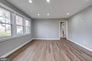 1117 Broadwood Dr, Rockville, MD 20851 - Photo 8