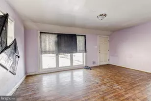 12628 Farnell Dr, Silver Spring, MD 20906 - Photo 2