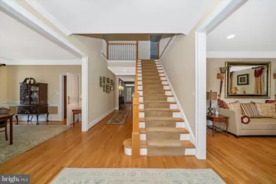 5715 Lone Oak Drive, Bethesda, MD 20814 - Photo 6