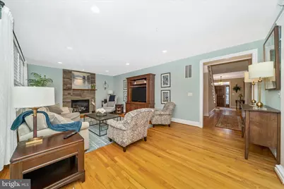 5715 Lone Oak Drive, Bethesda, MD 20814 - Photo 28