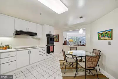 5600 Wisconsin Avenue #709, Chevy Chase, MD 20815 - Photo 12