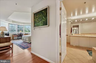 5600 Wisconsin Ave, Chevy Chase, MD 20815 - Photo 2