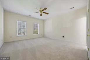 11021 Daybreak Ct, North Bethesda, MD 20852 - Photo 30