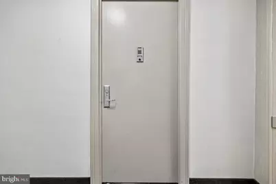 10500 Rockville Pike #328, Rockville, MD 20852 - Photo 2