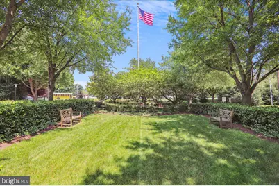 10500 Rockville Pike #328, Rockville, MD 20852 - Photo 58