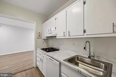 10500 Rockville Pike #328, Rockville, MD 20852 - Photo 24