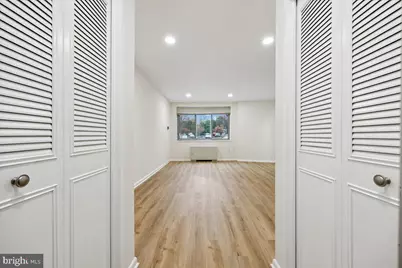 10500 Rockville Pike #328, Rockville, MD 20852 - Photo 4