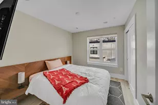 11326 Emerald Park Rd, Potomac, MD 20854 - Photo 24